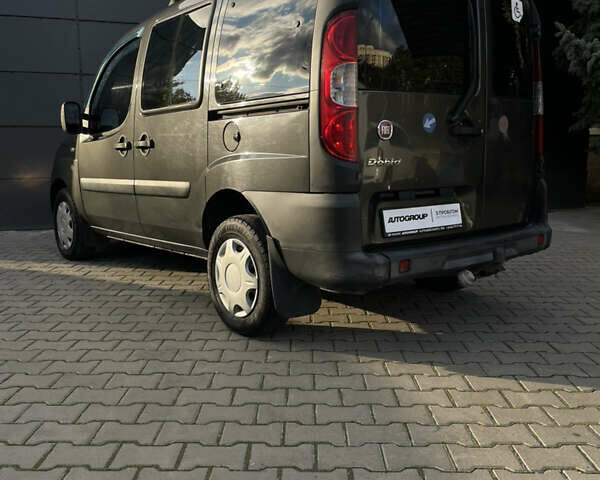 Серый Фиат Добло, объемом двигателя 0 л и пробегом 180 тыс. км за 5000 $, фото 18 на Automoto.ua