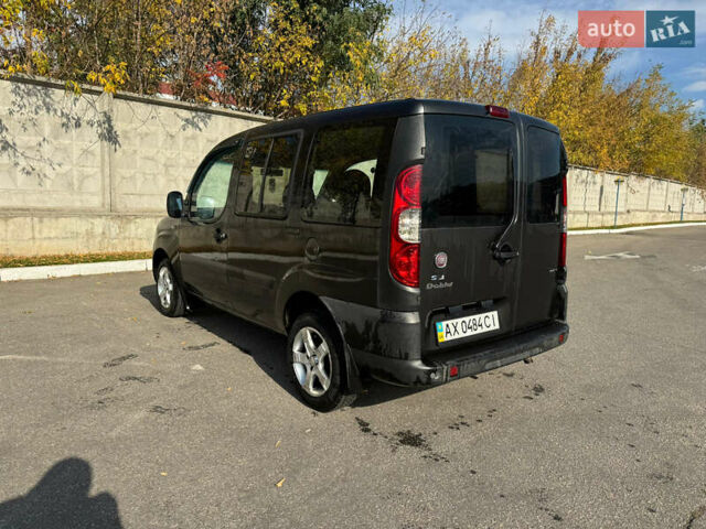 Серый Фиат Добло, объемом двигателя 1.3 л и пробегом 370 тыс. км за 6500 $, фото 9 на Automoto.ua