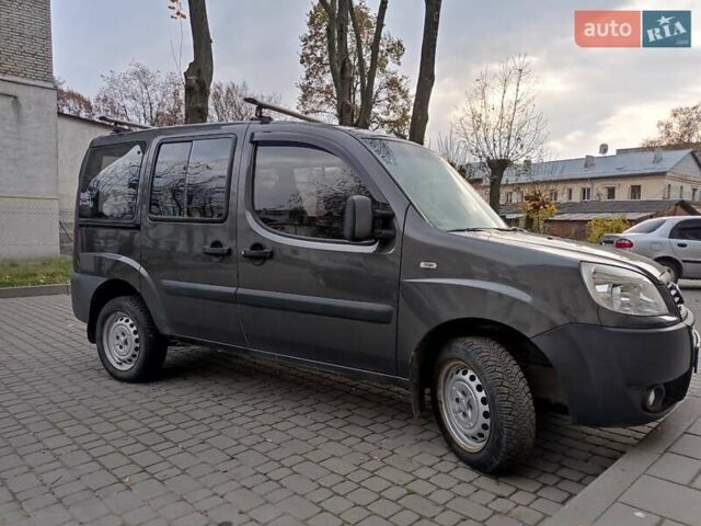 Серый Фиат Добло, объемом двигателя 1.3 л и пробегом 268 тыс. км за 5800 $, фото 9 на Automoto.ua