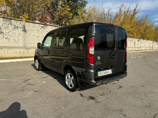 Серый Фиат Добло, объемом двигателя 1.3 л и пробегом 370 тыс. км за 6500 $, фото 5 на Automoto.ua
