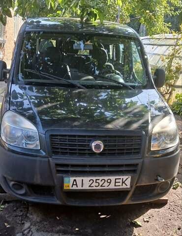 Фиат Добло 2011 в Борисполе на Automoto.ua Серый Фиат Добло, объемом двигателя 1.4 л и пробегом 100 тыс. км за 2500 $, фото 7 на Automoto.ua