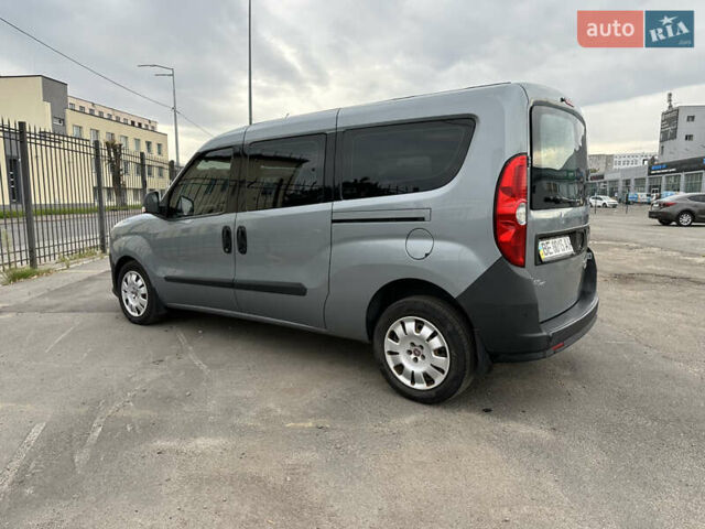 Серый Фиат Добло, объемом двигателя 1.6 л и пробегом 295 тыс. км за 9300 $, фото 2 на Automoto.ua