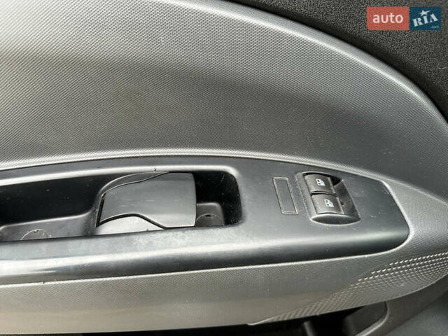 Серый Фиат Добло, объемом двигателя 1.6 л и пробегом 295 тыс. км за 9300 $, фото 19 на Automoto.ua