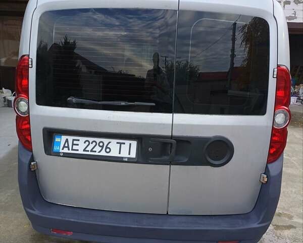 Сірий Фіат Добло, об'ємом двигуна 1.6 л та пробігом 201 тис. км за 6500 $, фото 9 на Automoto.ua