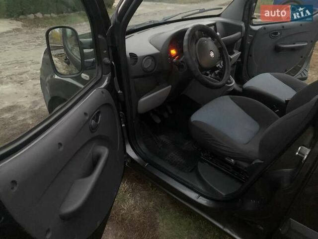 Сірий Фіат Добло, об'ємом двигуна 1.37 л та пробігом 137 тис. км за 5900 $, фото 7 на Automoto.ua