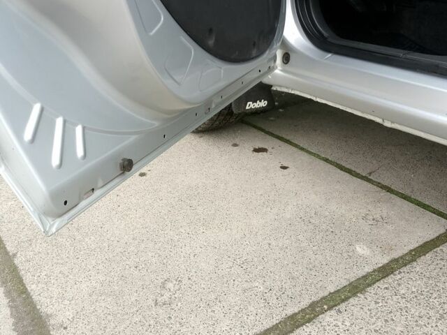 Серый Фиат Добло, объемом двигателя 1.4 л и пробегом 114 тыс. км за 5300 $, фото 3 на Automoto.ua