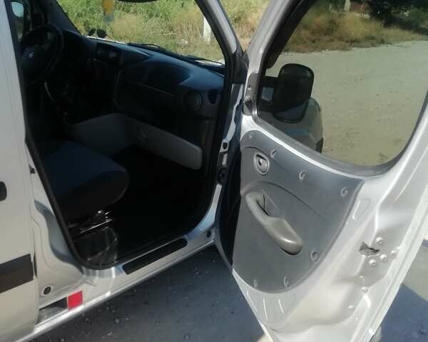 Сірий Фіат Добло, об'ємом двигуна 1.2 л та пробігом 233 тис. км за 5750 $, фото 6 на Automoto.ua