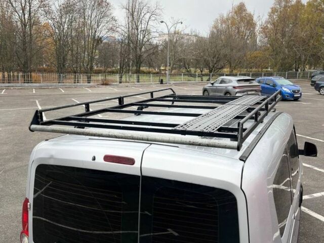 Серый Фиат Добло, объемом двигателя 1.6 л и пробегом 220 тыс. км за 6100 $, фото 7 на Automoto.ua