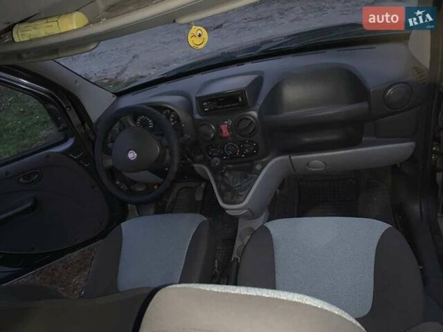 Сірий Фіат Добло, об'ємом двигуна 1.37 л та пробігом 137 тис. км за 5900 $, фото 5 на Automoto.ua