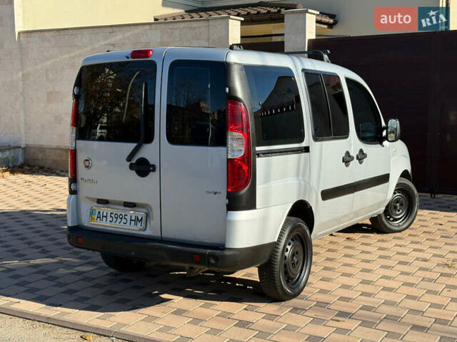 Серый Фиат Добло, объемом двигателя 1.3 л и пробегом 180 тыс. км за 5999 $, фото 57 на Automoto.ua