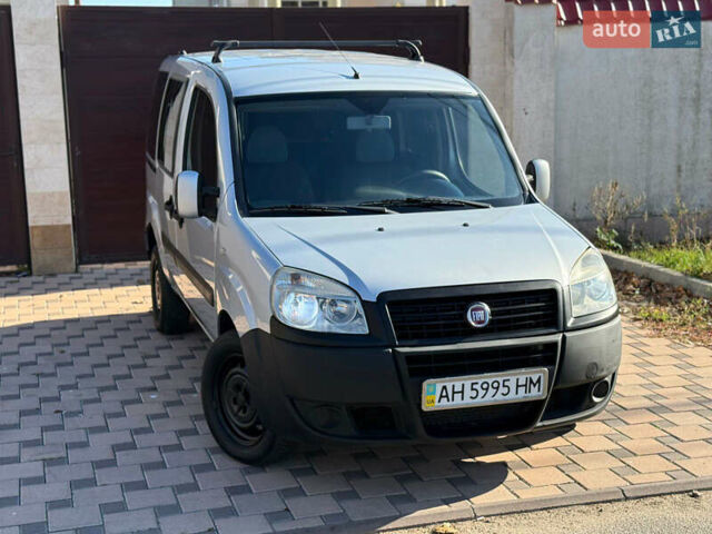 Серый Фиат Добло, объемом двигателя 1.3 л и пробегом 180 тыс. км за 5999 $, фото 25 на Automoto.ua