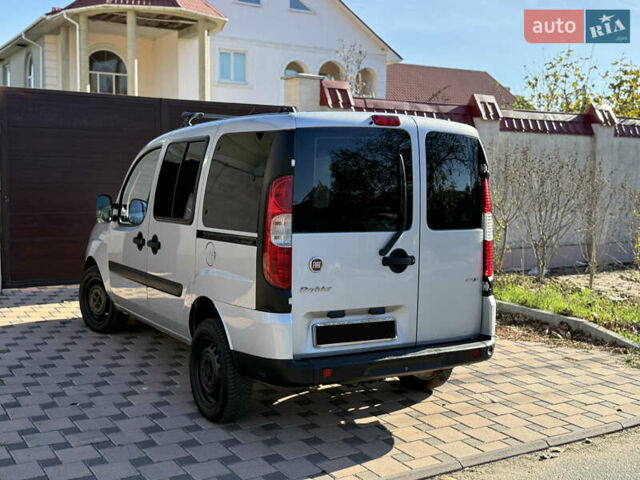 Серый Фиат Добло, объемом двигателя 1.3 л и пробегом 180 тыс. км за 7700 $, фото 9 на Automoto.ua