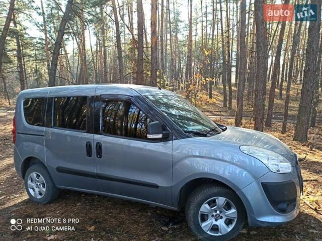 Серый Фиат Добло, объемом двигателя 1.25 л и пробегом 186 тыс. км за 11500 $, фото 1 на Automoto.ua