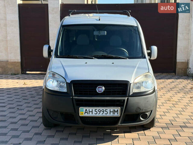 Серый Фиат Добло, объемом двигателя 1.3 л и пробегом 180 тыс. км за 5999 $, фото 6 на Automoto.ua