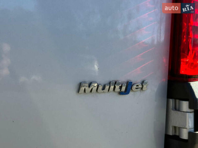 Серый Фиат Добло, объемом двигателя 1.3 л и пробегом 180 тыс. км за 5999 $, фото 18 на Automoto.ua