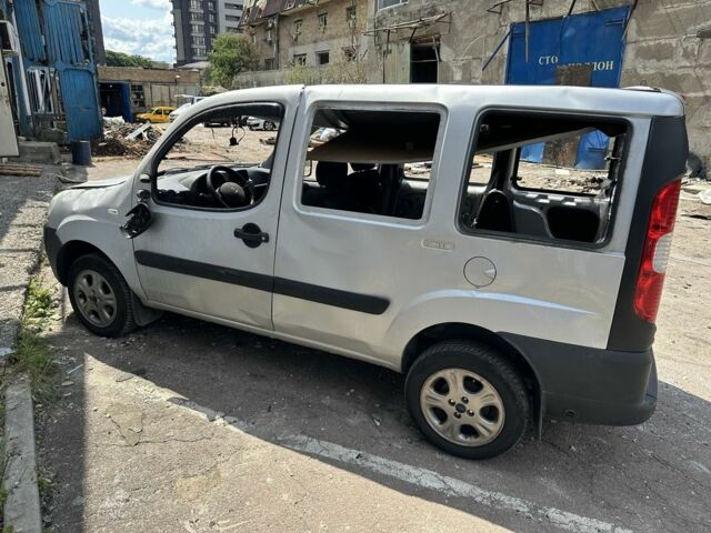 Сірий Фіат Добло, об'ємом двигуна 1.4 л та пробігом 243 тис. км за 3500 $, фото 3 на Automoto.ua