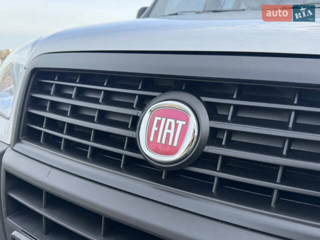 Серый Фиат Добло, объемом двигателя 1.25 л и пробегом 84 тыс. км за 9999 $, фото 37 на Automoto.ua