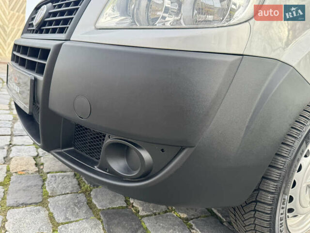 Серый Фиат Добло, объемом двигателя 1.25 л и пробегом 84 тыс. км за 9999 $, фото 36 на Automoto.ua