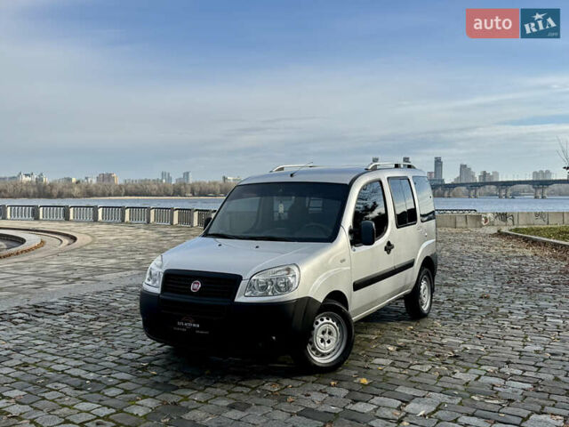 Серый Фиат Добло, объемом двигателя 1.25 л и пробегом 84 тыс. км за 9999 $, фото 19 на Automoto.ua