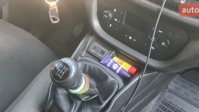 Фиат Добло 2016 в Ивано-Франковске на Automoto.ua Серый Фиат Добло, объемом двигателя 1.6 л и пробегом 270 тыс. км за 11900 $, фото 21 на Automoto.ua