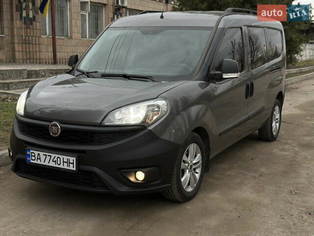 Серый Фиат Добло, объемом двигателя 1.6 л и пробегом 260 тыс. км за 12150 $, фото 40 на Automoto.ua