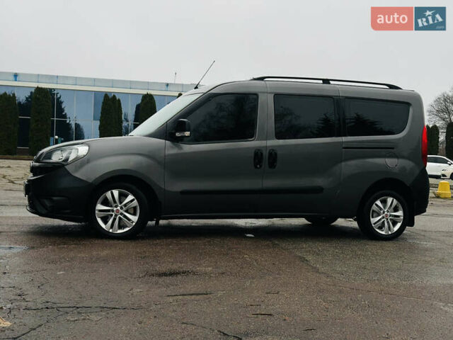 Серый Фиат Добло, объемом двигателя 1.6 л и пробегом 260 тыс. км за 12150 $, фото 2 на Automoto.ua