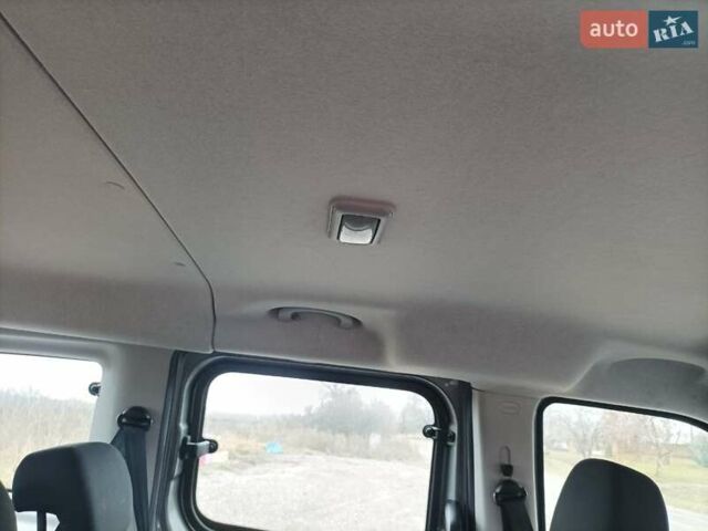 Сірий Фіат Добло, об'ємом двигуна 1.37 л та пробігом 155 тис. км за 12300 $, фото 13 на Automoto.ua