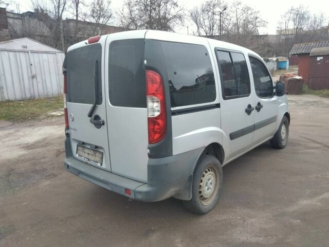 Сірий Фіат Добло, об'ємом двигуна 0 л та пробігом 152 тис. км за 2200 $, фото 3 на Automoto.ua