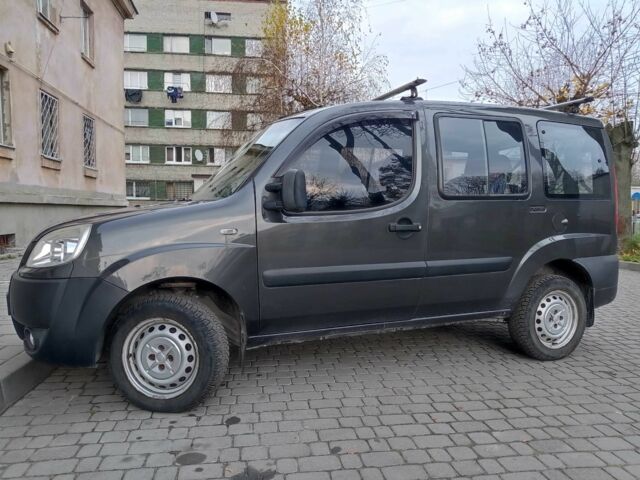 Сірий Фіат Добло, об'ємом двигуна 1.2 л та пробігом 276 тис. км за 5600 $, фото 4 на Automoto.ua