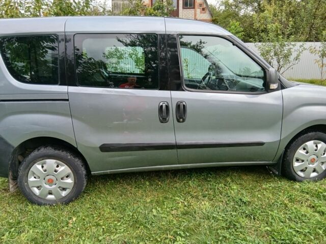 Сірий Фіат Добло, об'ємом двигуна 1.4 л та пробігом 282 тис. км за 3500 $, фото 3 на Automoto.ua