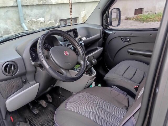 Сірий Фіат Добло, об'ємом двигуна 1.2 л та пробігом 276 тис. км за 5600 $, фото 3 на Automoto.ua