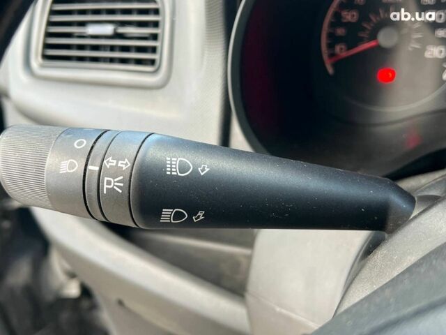 Сірий Фіат Добло, об'ємом двигуна 1.4 л та пробігом 223 тис. км за 7290 $, фото 19 на Automoto.ua