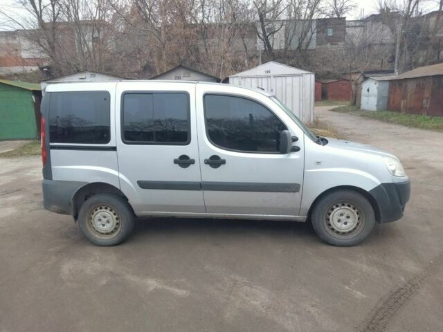 Сірий Фіат Добло, об'ємом двигуна 0 л та пробігом 152 тис. км за 2200 $, фото 6 на Automoto.ua