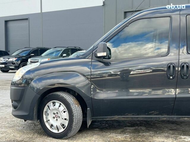 Сірий Фіат Добло, об'ємом двигуна 1.4 л та пробігом 223 тис. км за 7290 $, фото 2 на Automoto.ua