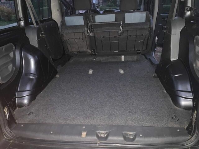 Серый Фиат Добло, объемом двигателя 1.4 л и пробегом 137 тыс. км за 5900 $, фото 5 на Automoto.ua