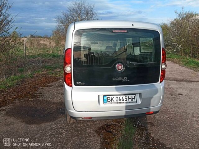 Серый Фиат Добло, объемом двигателя 1.6 л и пробегом 240 тыс. км за 8500 $, фото 8 на Automoto.ua