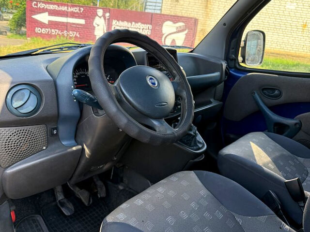 Синій Фіат Добло, об'ємом двигуна 1.6 л та пробігом 250 тис. км за 1999 $, фото 2 на Automoto.ua