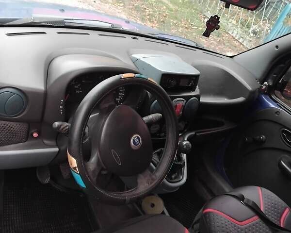 Синий Фиат Добло, объемом двигателя 1.91 л и пробегом 250 тыс. км за 2650 $, фото 1 на Automoto.ua