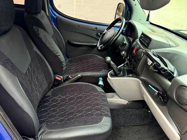 Синий Фиат Добло, объемом двигателя 1.2 л и пробегом 0 тыс. км за 5700 $, фото 4 на Automoto.ua