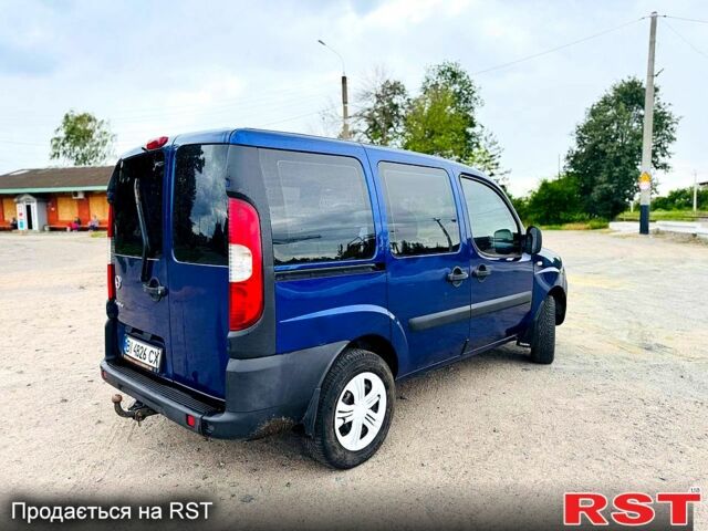 Синий Фиат Добло, объемом двигателя 1.9 л и пробегом 300 тыс. км за 4850 $, фото 2 на Automoto.ua