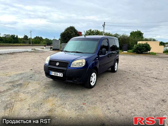 Синий Фиат Добло, объемом двигателя 1.9 л и пробегом 300 тыс. км за 4850 $, фото 5 на Automoto.ua