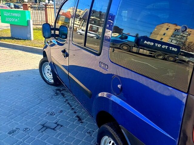 Синий Фиат Добло, объемом двигателя 1.2 л и пробегом 144 тыс. км за 6900 $, фото 2 на Automoto.ua