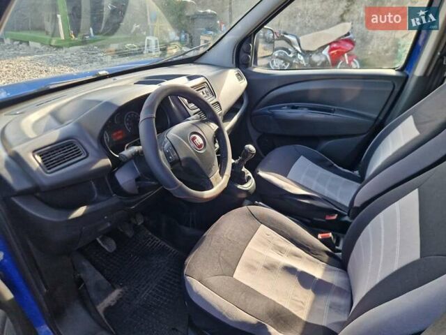 Синий Фиат Добло, объемом двигателя 1.25 л и пробегом 288 тыс. км за 3999 $, фото 2 на Automoto.ua