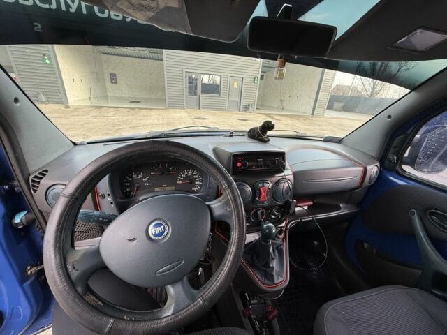 Синий Фиат Добло, объемом двигателя 1.9 л и пробегом 400 тыс. км за 2800 $, фото 5 на Automoto.ua