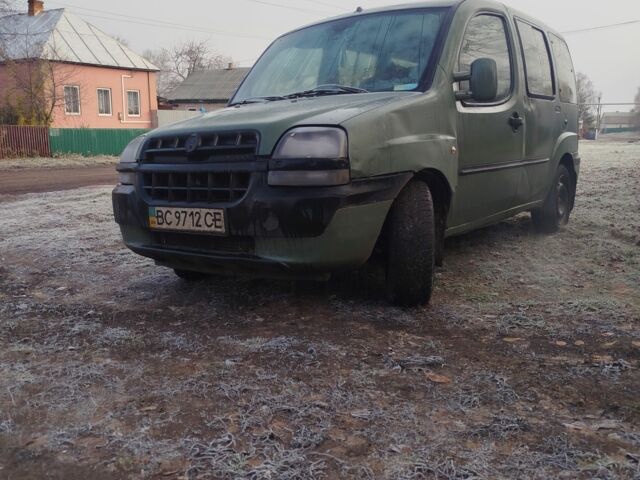 Синий Фиат Добло, объемом двигателя 0 л и пробегом 200 тыс. км за 2100 $, фото 2 на Automoto.ua