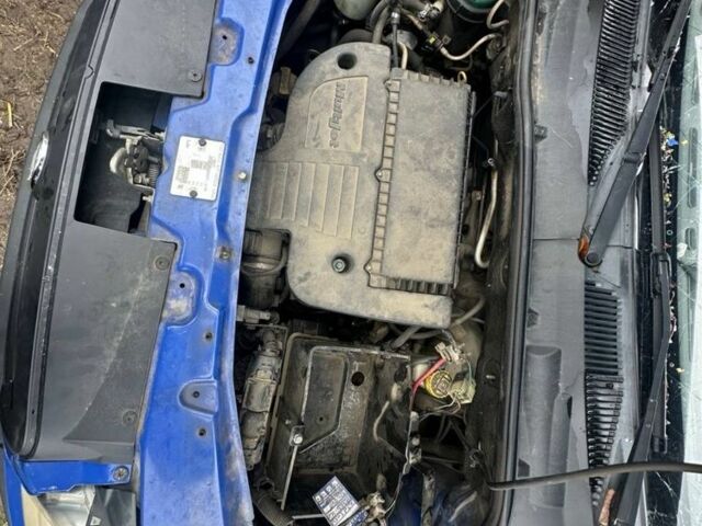 Синій Фіат Добло, об'ємом двигуна 1.3 л та пробігом 260 тис. км за 2000 $, фото 2 на Automoto.ua