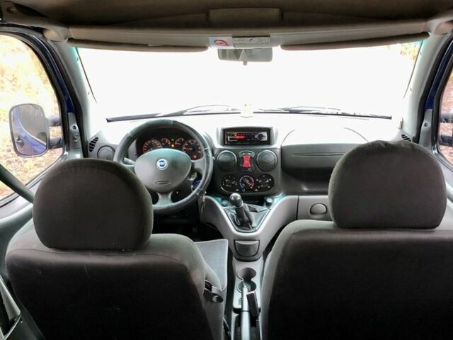 Синий Фиат Добло, объемом двигателя 1.3 л и пробегом 200 тыс. км за 4100 $, фото 10 на Automoto.ua