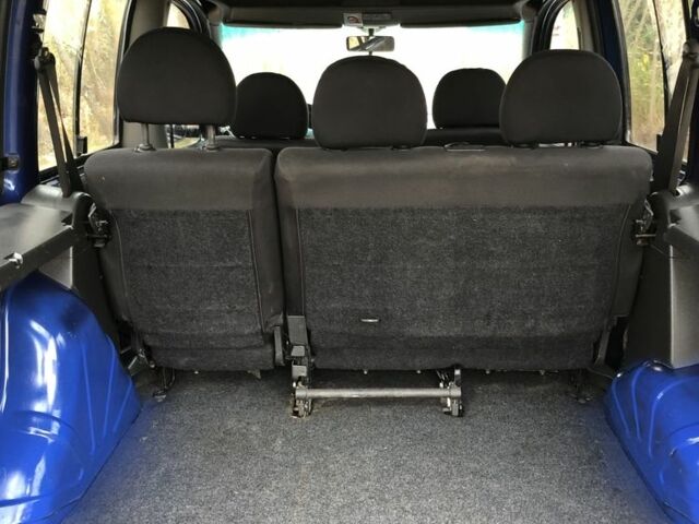 Синий Фиат Добло, объемом двигателя 1.3 л и пробегом 200 тыс. км за 4100 $, фото 8 на Automoto.ua