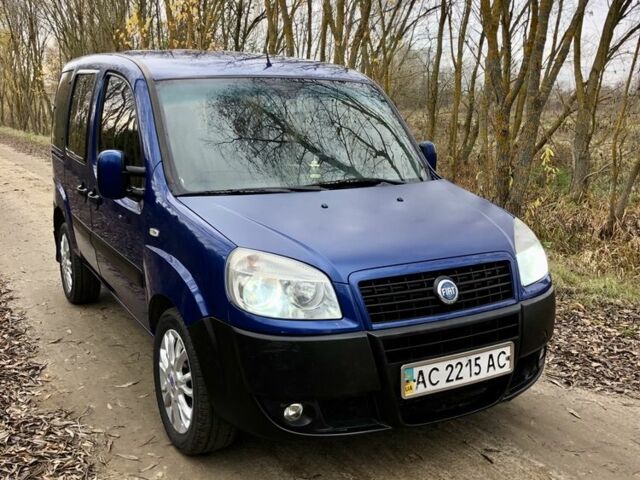 Синий Фиат Добло, объемом двигателя 1.3 л и пробегом 200 тыс. км за 4100 $, фото 3 на Automoto.ua