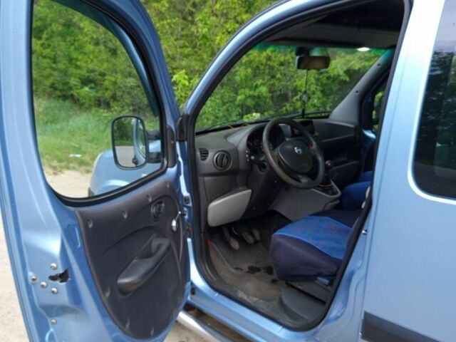 Синій Фіат Добло, об'ємом двигуна 1.9 л та пробігом 377 тис. км за 4900 $, фото 10 на Automoto.ua